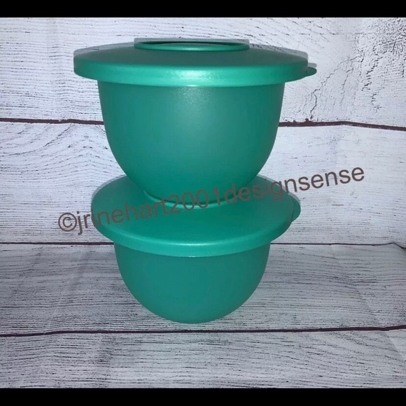 Tupperware Other - New Tupperware Set of 2 Impressions Small Bowls with Seal 3621 550ml Green